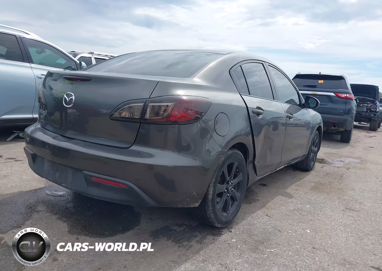 2011 Mazda Mazda3 I Touring VIN:JM1BL1VF0B1404206 - 4