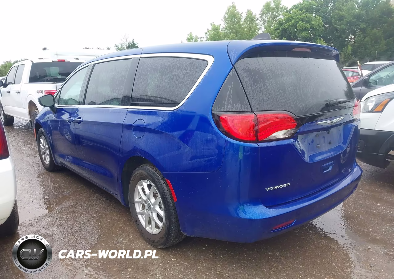 2021 Chrysler Voyager Lx VIN:2C4RC1CG5MR568494 - 3