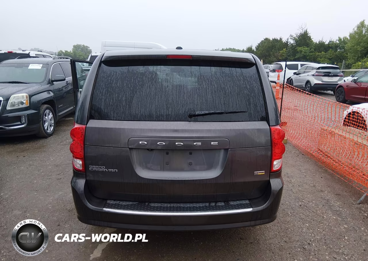 2018 Dodge Grand Caravan Se VIN:2C4RDGBG2JR296743 - 17