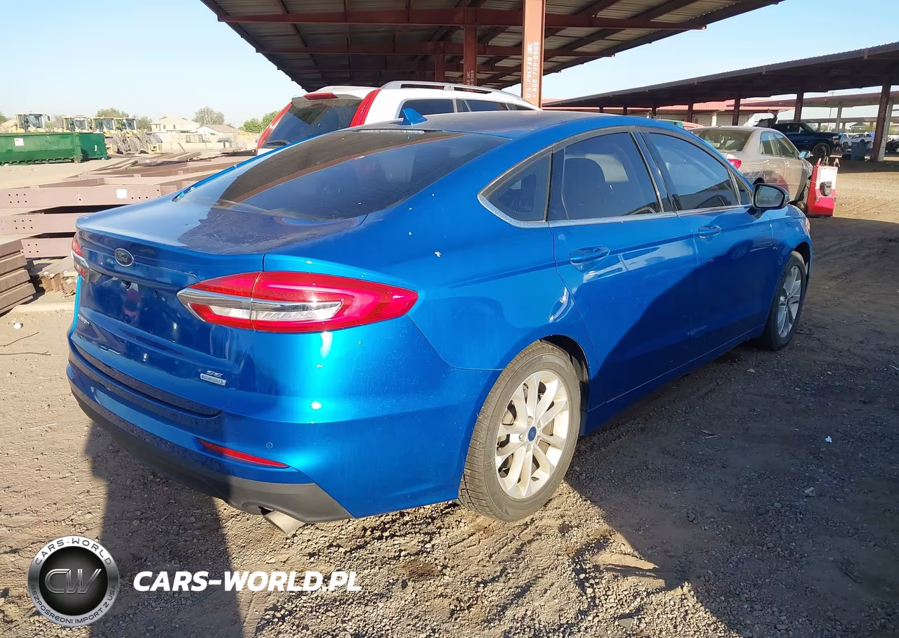 2019 Ford Fusion Se VIN:3FA6P0HD3KR276601 - 4