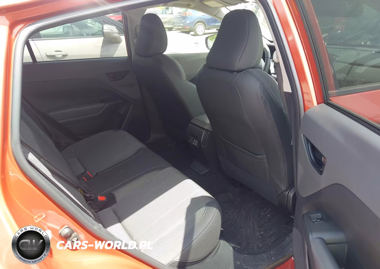 2024 Subaru Crosstrek Premium VIN:JF2GUADC0RH239626 - 8