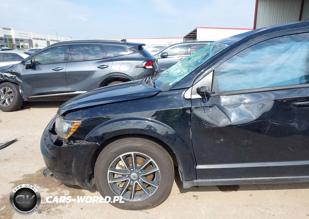 2018 Dodge Journey Se VIN:3C4PDCAB3JT518712 - 6