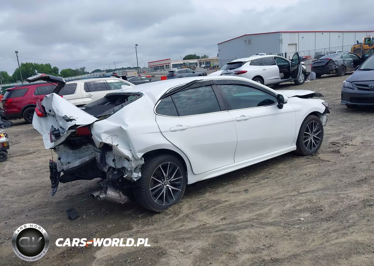 2021 Toyota Camry Se VIN:4T1G11AK1MU577499 - 4