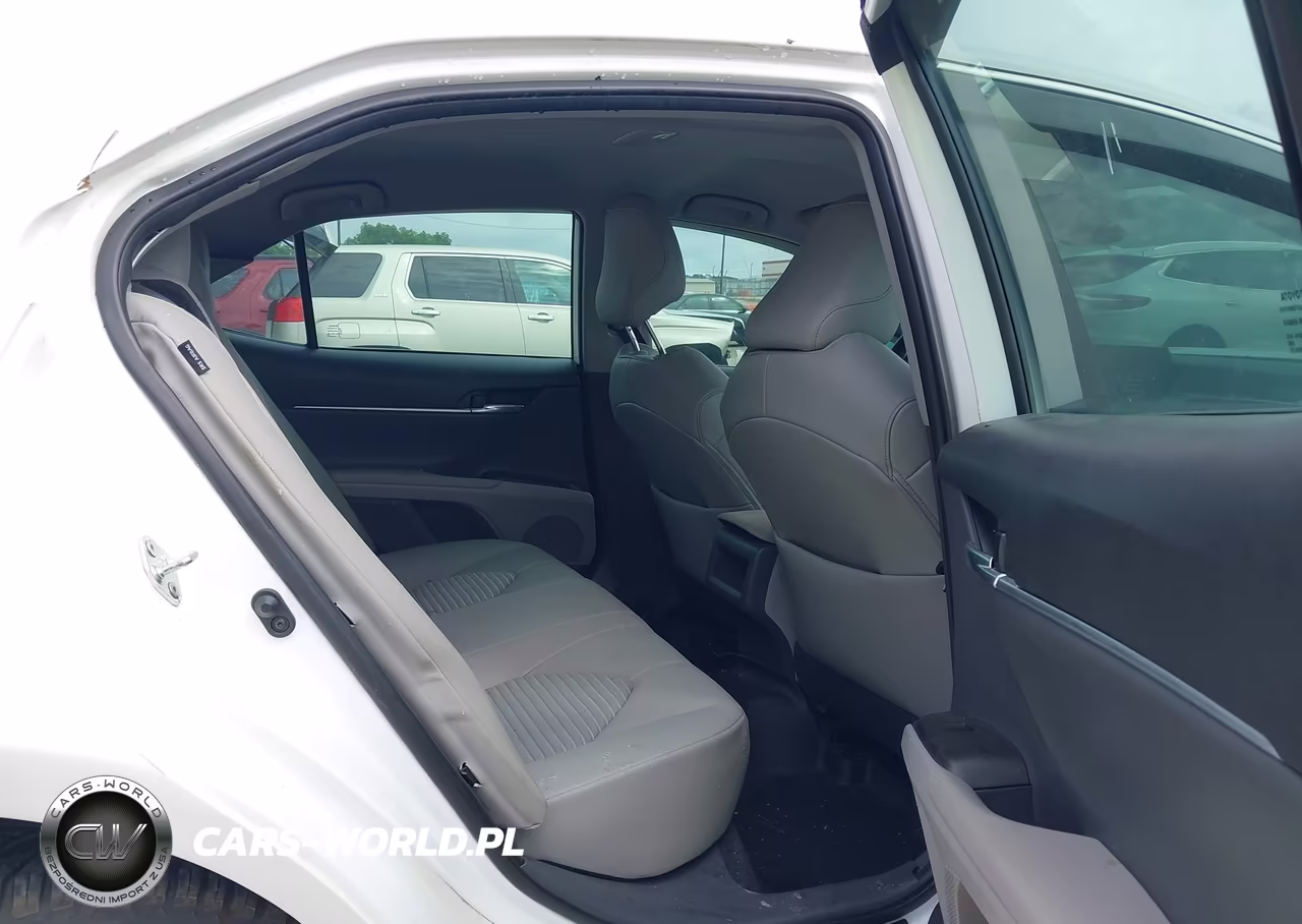 2021 Toyota Camry Se VIN:4T1G11AK1MU577499 - 8