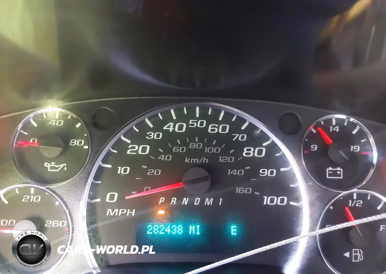 2010 Chevrolet Express 2500 Work Van VIN:1GCZGFBA0A1151542 - 7