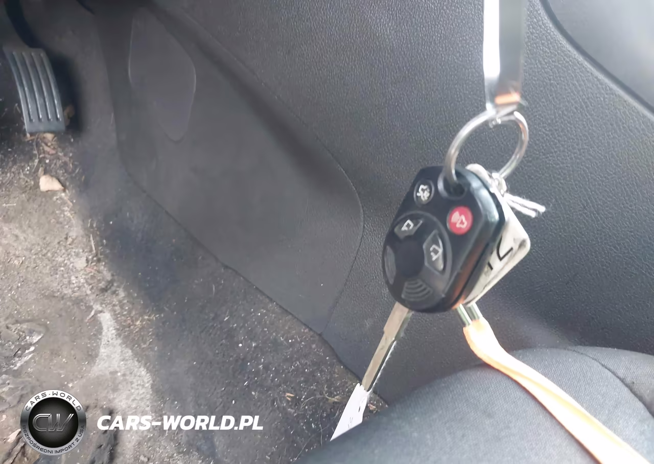 2016 Ford Focus Se VIN:1FADP3K24GL364000 - 11