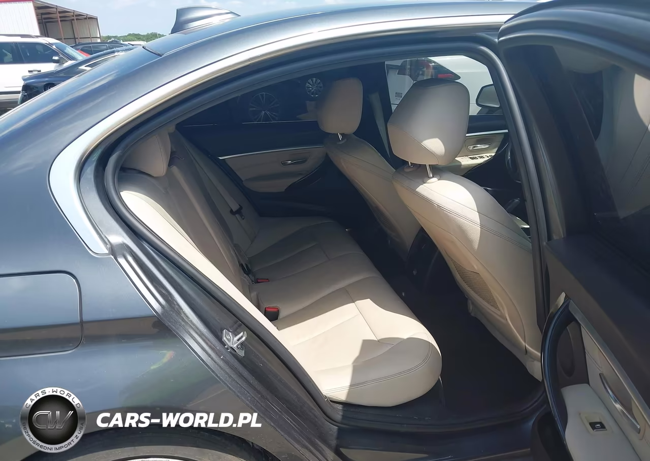 2018 BMW 330I VIN:WBA8B9G55JNU96594 - 8