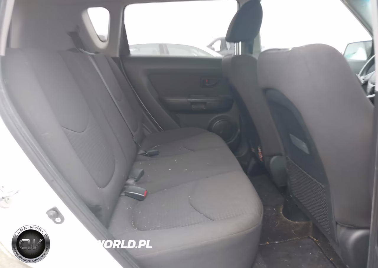 2013 Kia Soul VIN:KNDJT2A56D7553525 - 8
