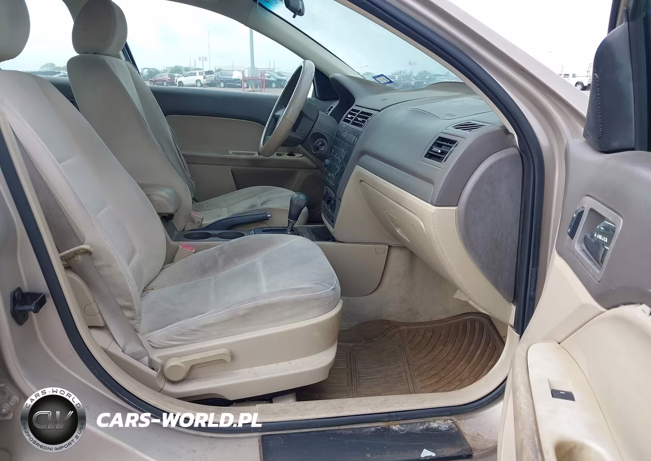2007 Ford Fusion Se VIN:3FAHP07ZX7R247979 - 5