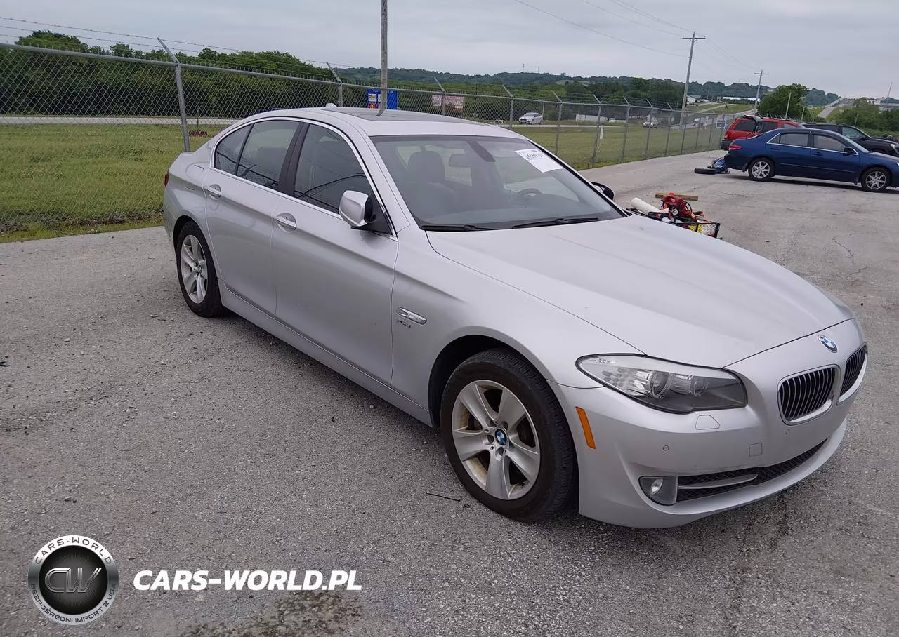 2012 BMW 528I xDrive