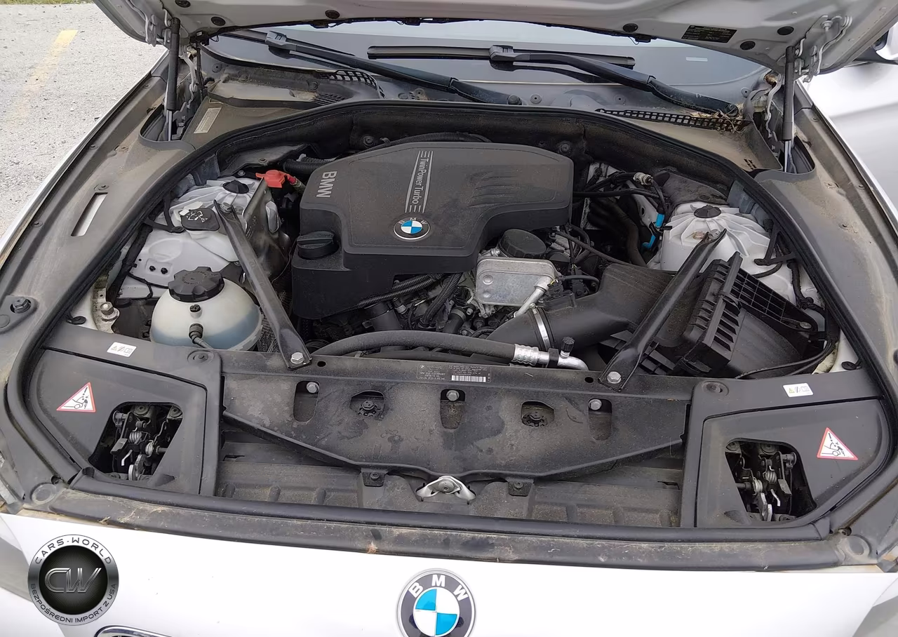 2012 BMW 528I xDrive VIN:WBAXH5C57CDW07096 - 8