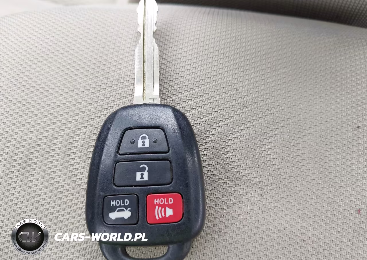 2014 Toyota Corolla Le VIN:2T1BURHE7EC218760 - 11