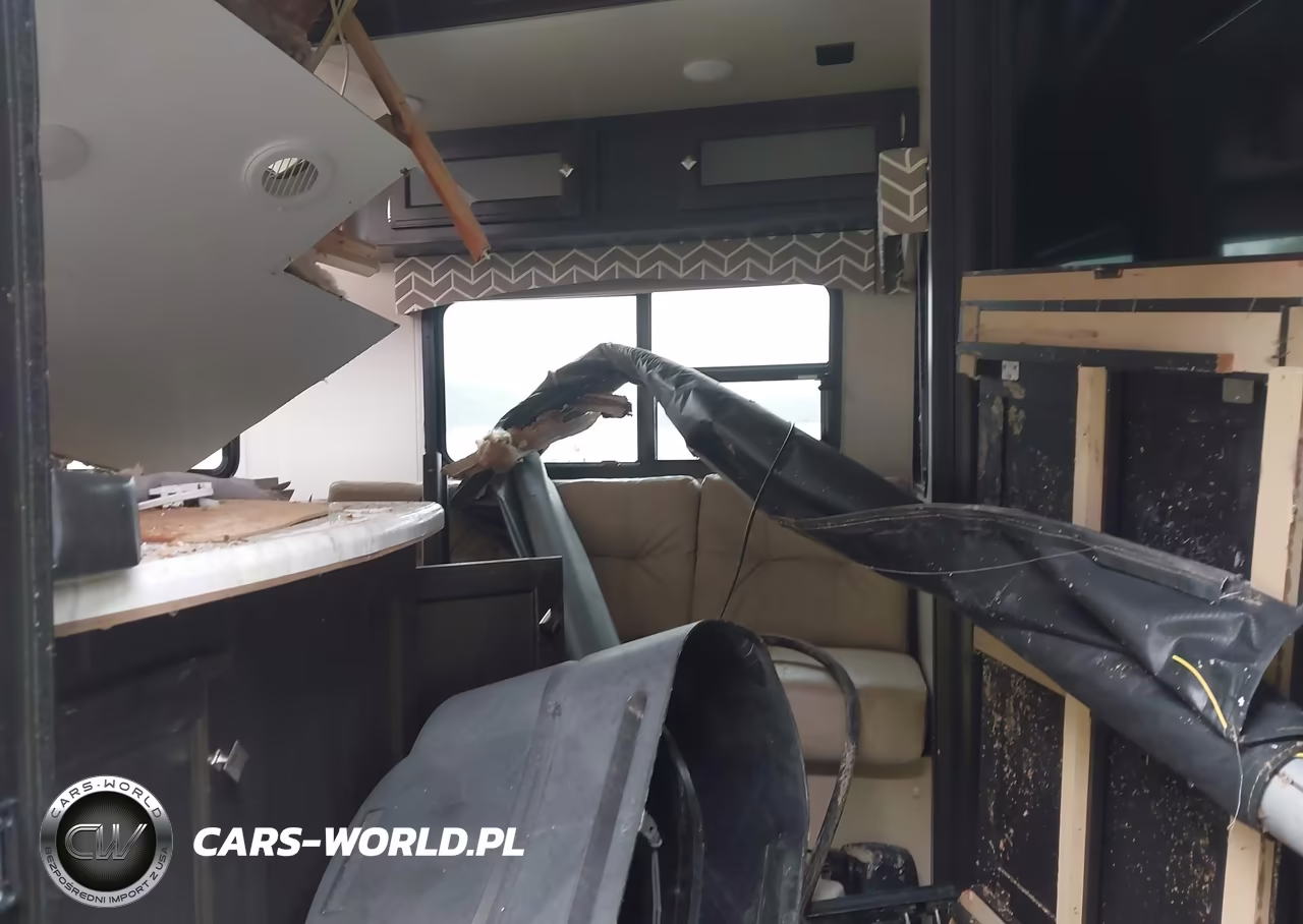 2018 Venture Travel Trailer VIN:4EZT13225J8116788 - 5