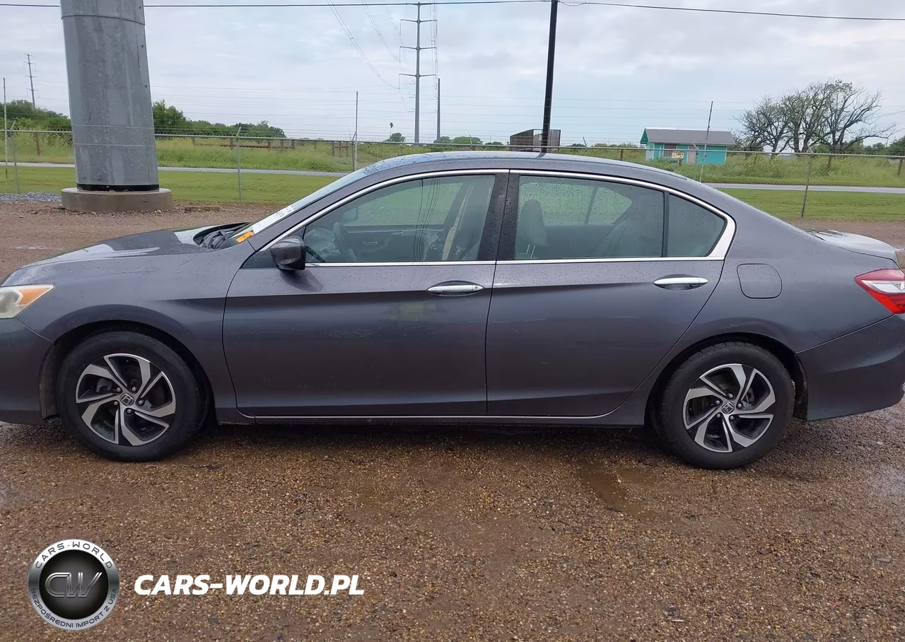 2017 Honda Accord Lx VIN:1HGCR2F39HA173121 - 15