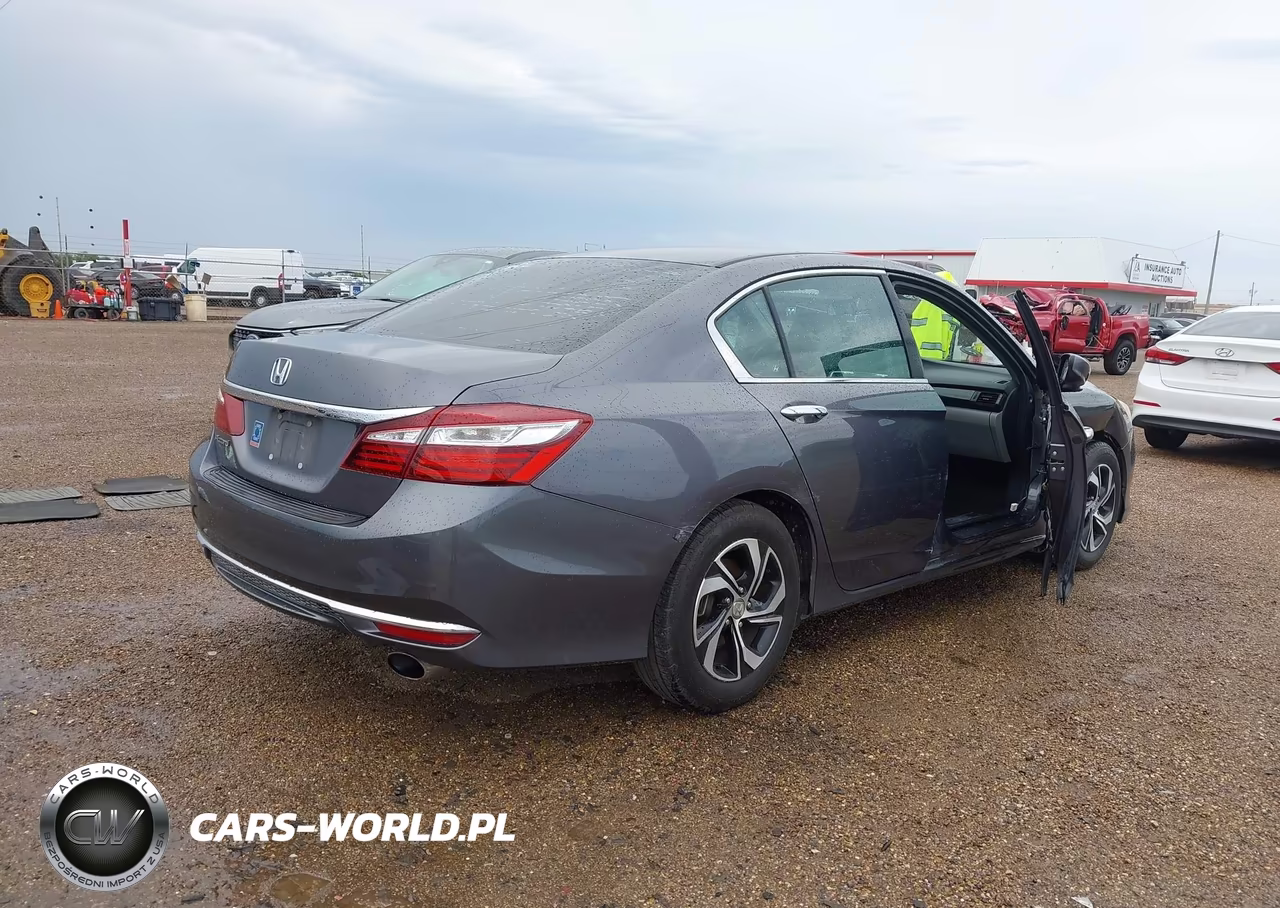 2017 Honda Accord Lx VIN:1HGCR2F39HA173121 - 4
