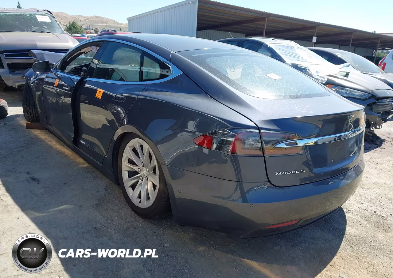 2017 Tesla Model S 60-75 VIN:5YJSA1E14HF185812 - 3