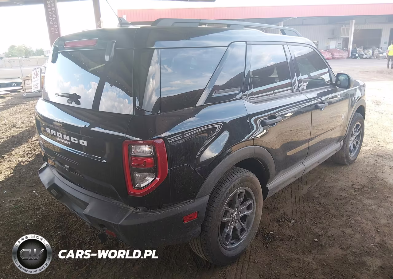 2022 Ford Bronco Sport Big Bend VIN:3FMCR9B67NRE33343 - 4