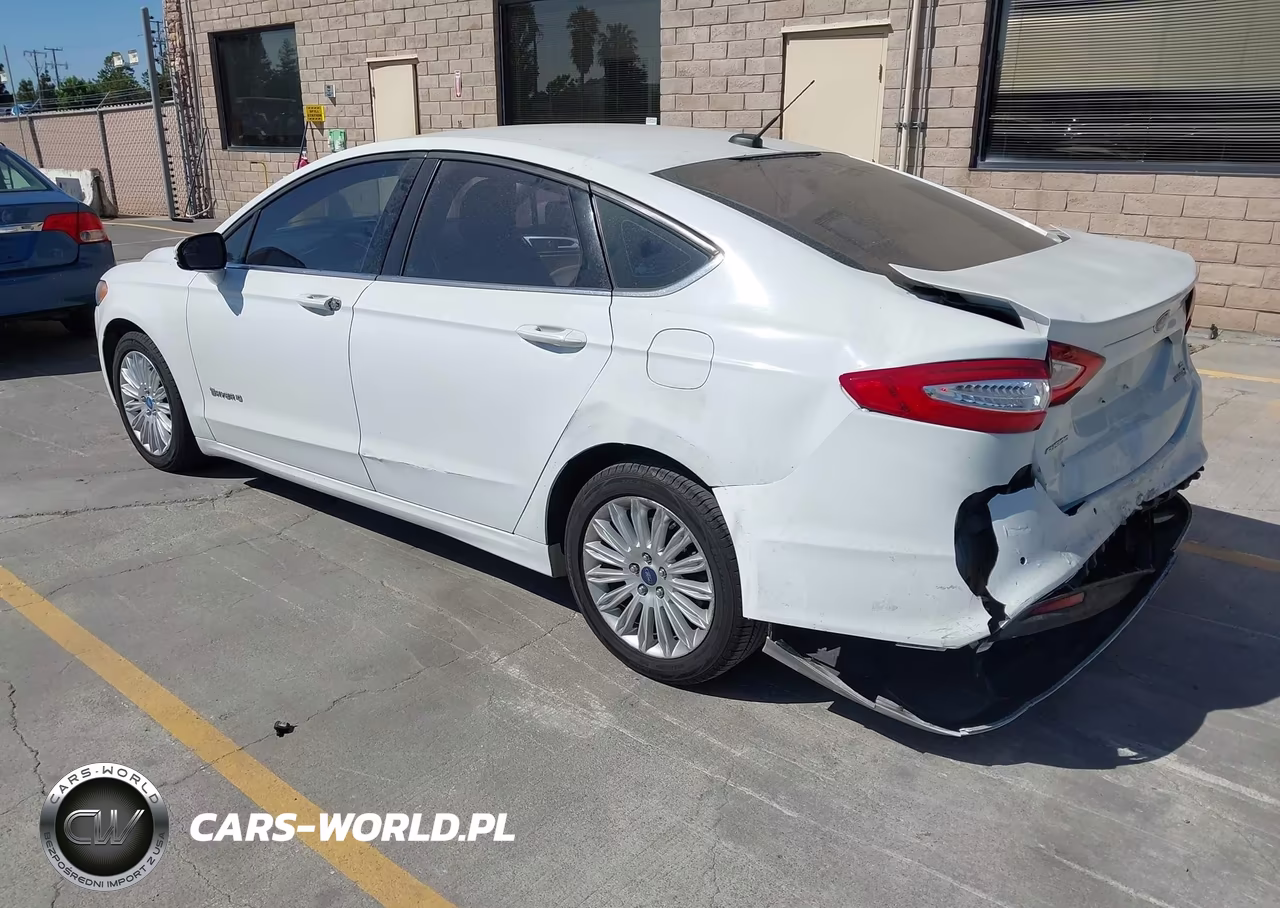 2014 Ford Fusion Hybrid Se VIN:3FA6P0LU1ER319621 - 3