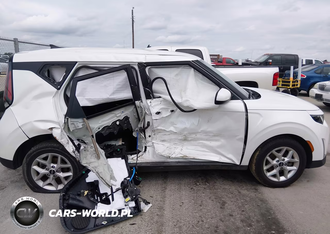 2023 Kia Soul Lx VIN:KNDJ23AU7P7869665 - 13