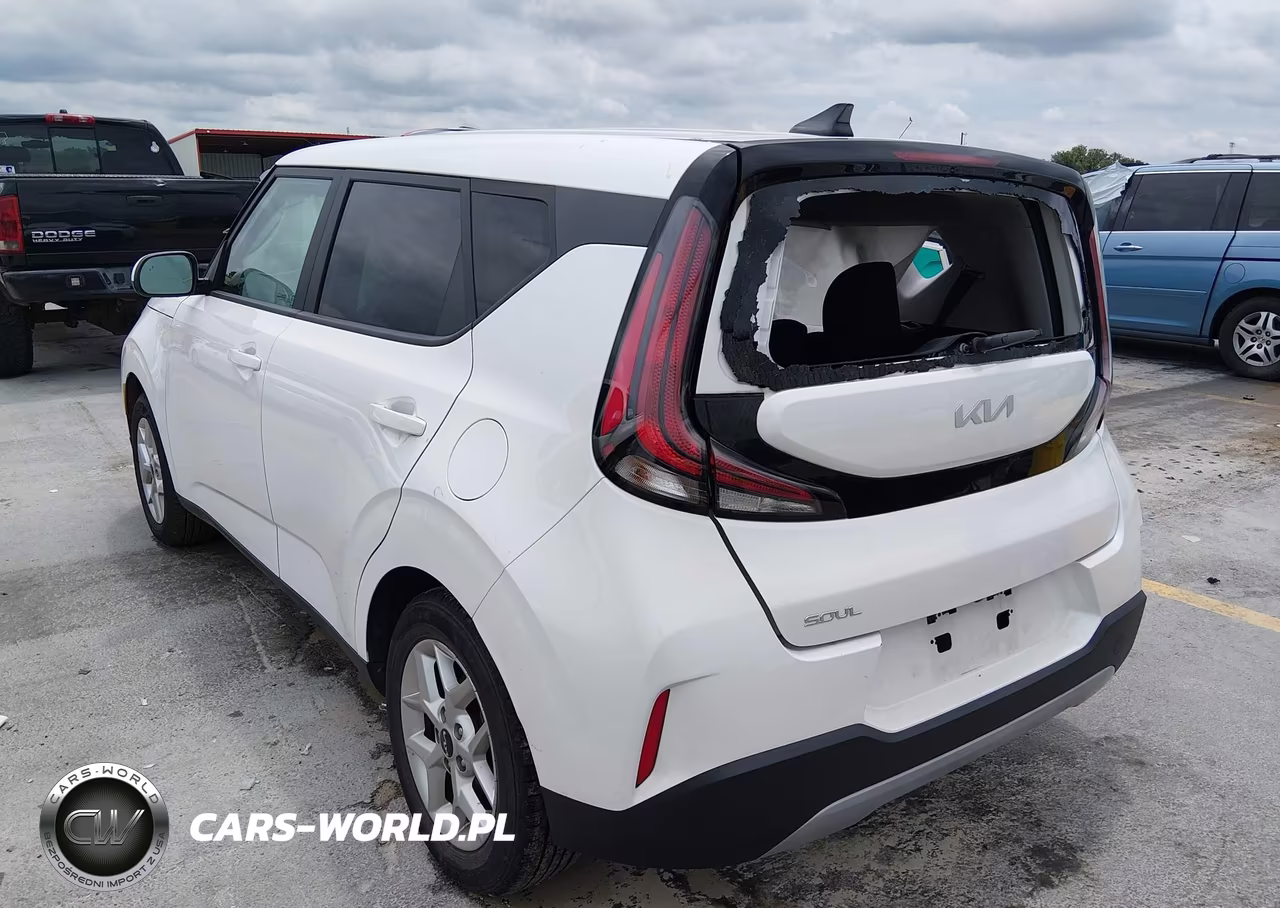 2023 Kia Soul Lx VIN:KNDJ23AU7P7869665 - 3