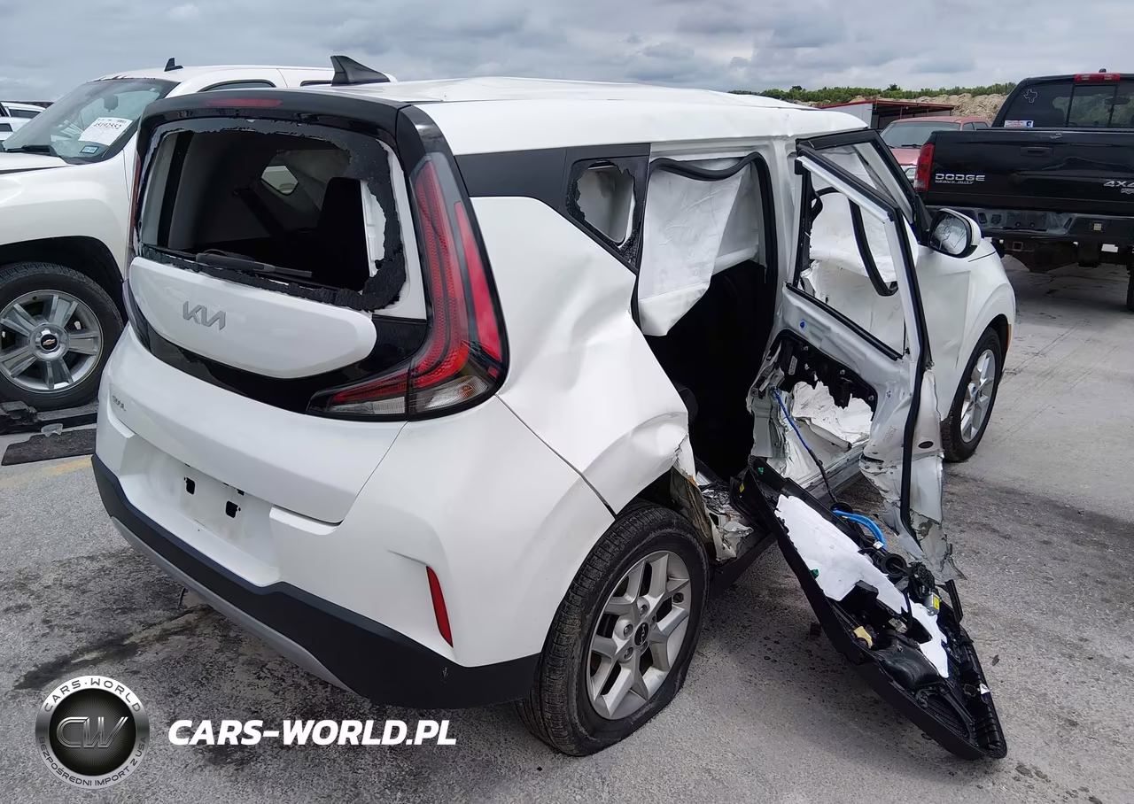 2023 Kia Soul Lx VIN:KNDJ23AU7P7869665 - 4