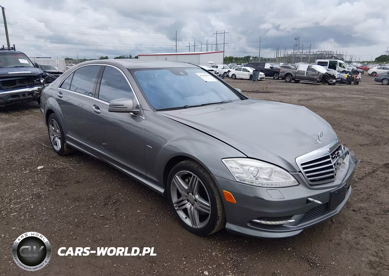 2012 Mercedes-Benz S 550