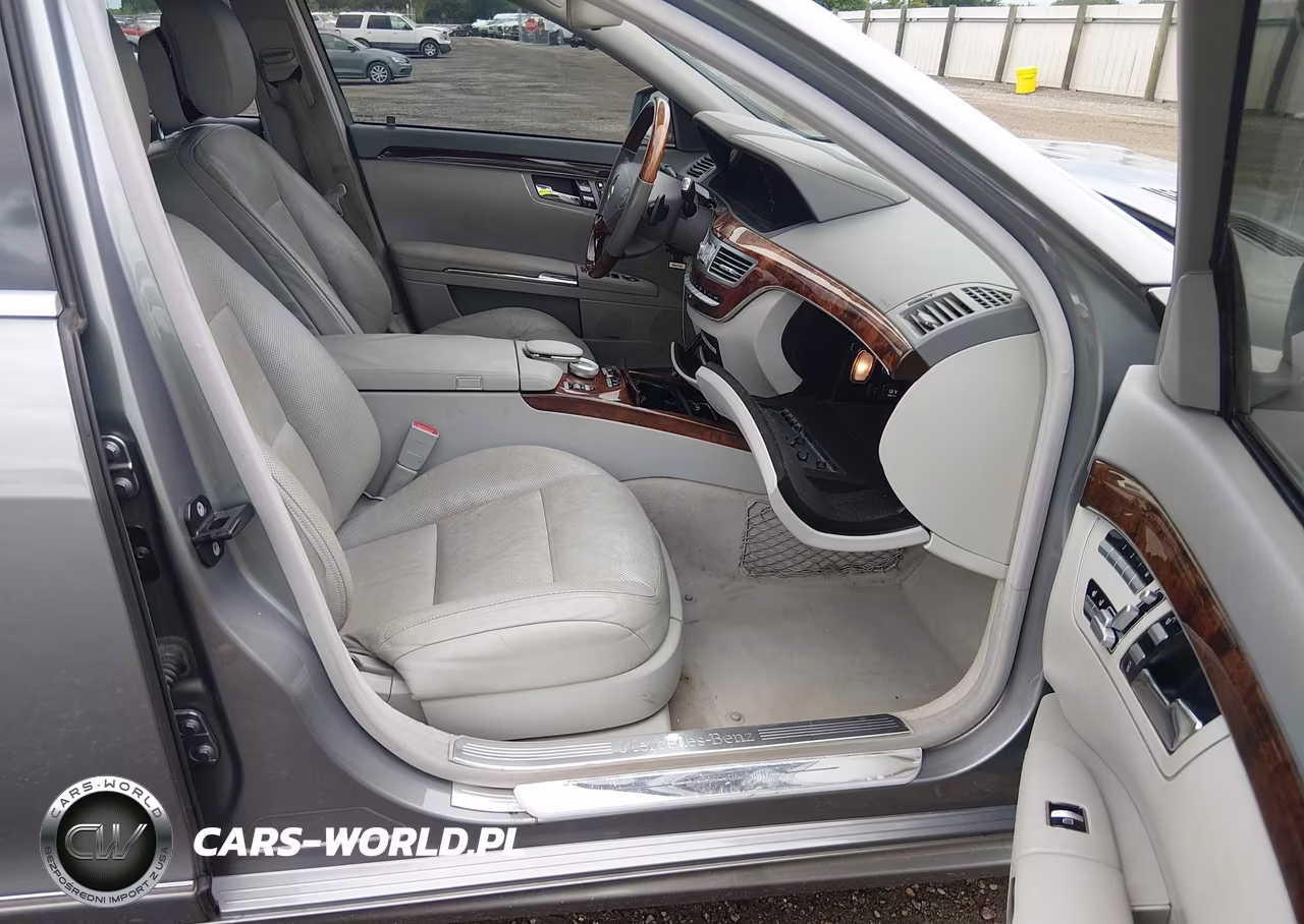 2012 Mercedes-Benz S 550 VIN:WDDNG7DB8CA428151 - 5