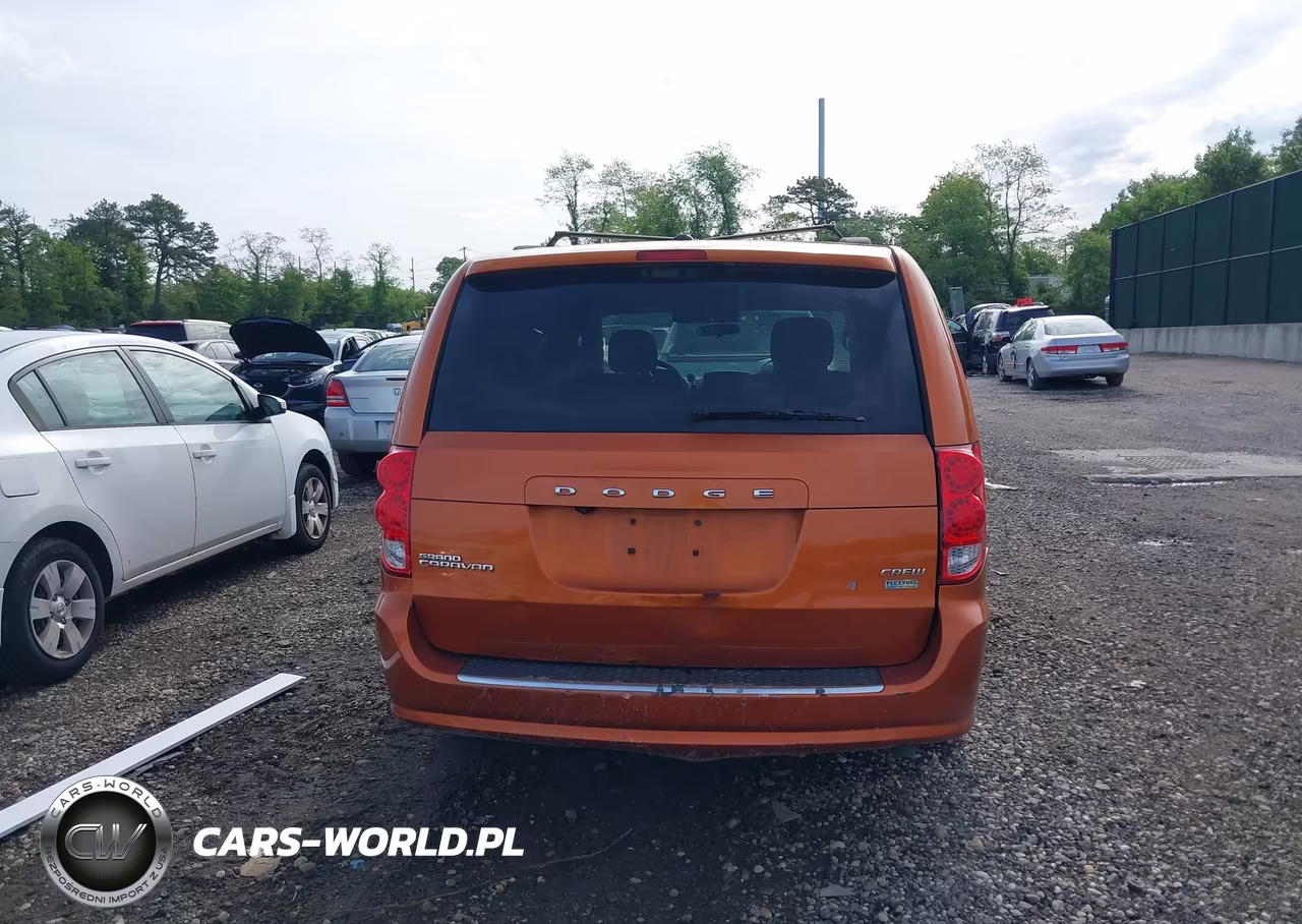 2011 Dodge Grand Caravan Crew VIN:2D4RN5DG7BR764985 - 16