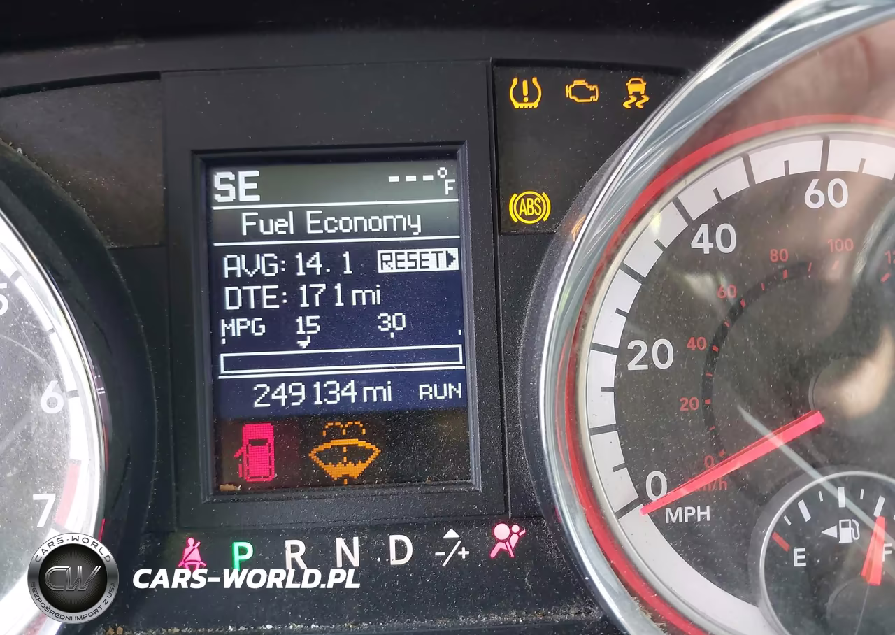2011 Dodge Grand Caravan Crew VIN:2D4RN5DG7BR764985 - 7