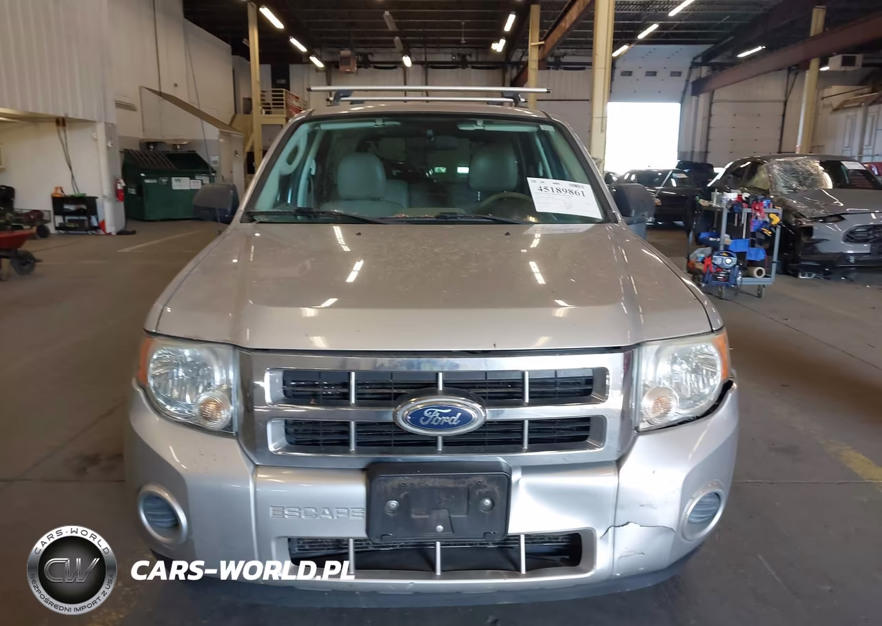 2010 Ford Escape Xls VIN:1FMCU9C74AKD12032 - 12
