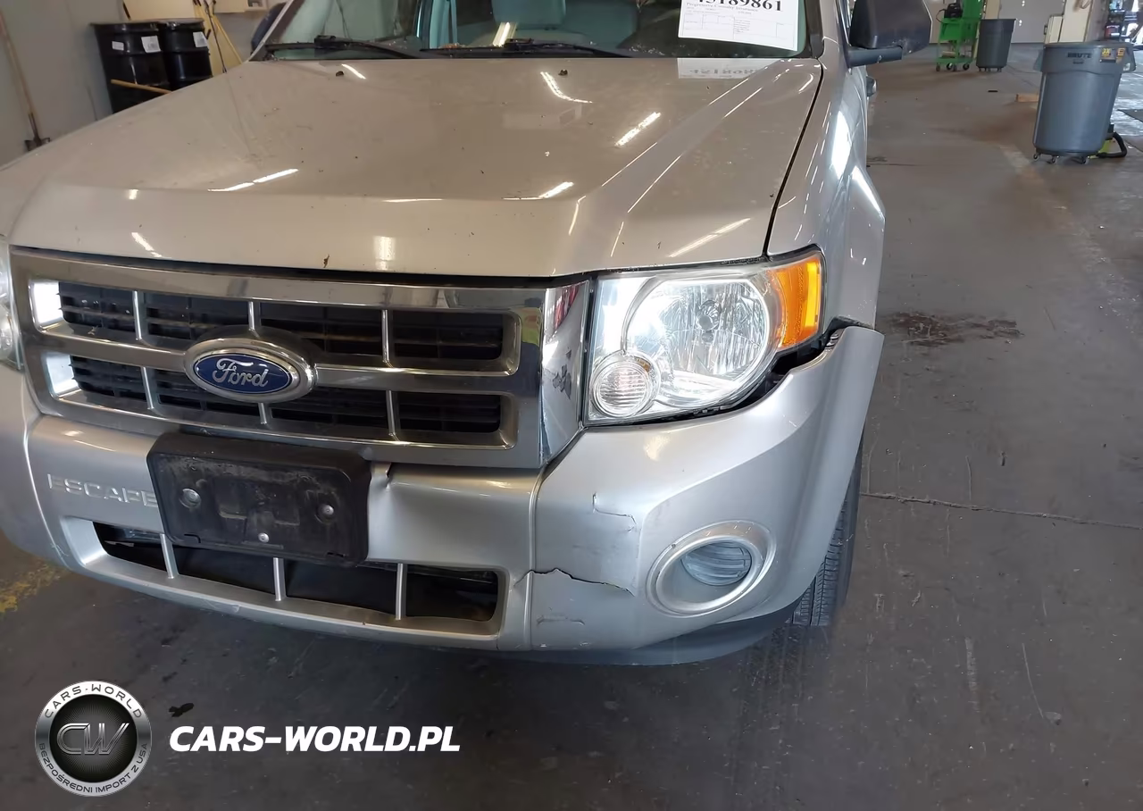 2010 Ford Escape Xls VIN:1FMCU9C74AKD12032 - 6