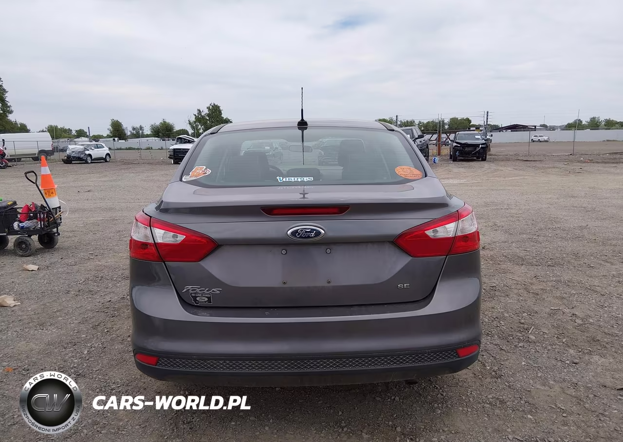 2012 Ford Focus Se VIN:1FAHP3F24CL155782 - 16