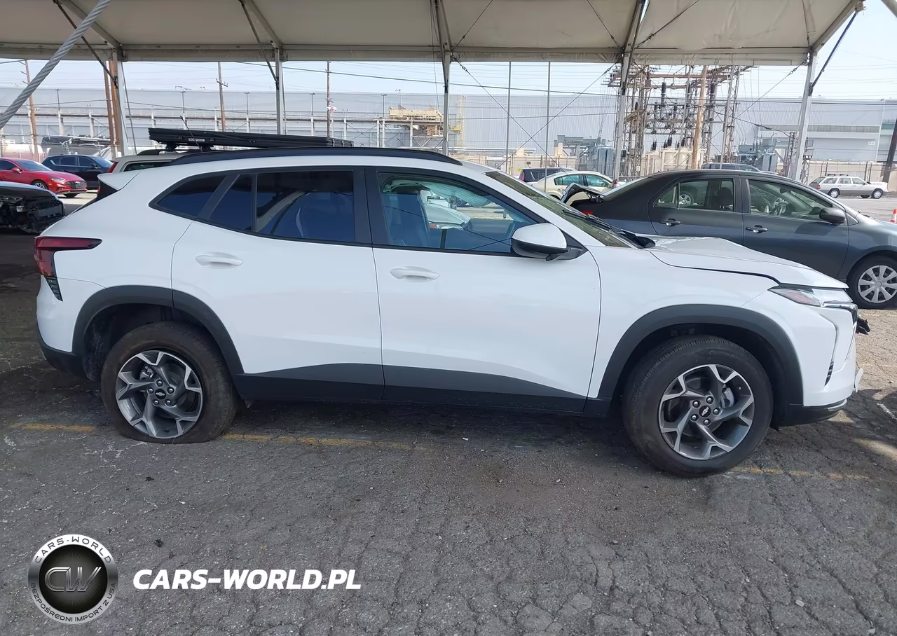 2025 Chevrolet Trax Fwd Lt VIN:KL77LHEP7SC283084 - 14