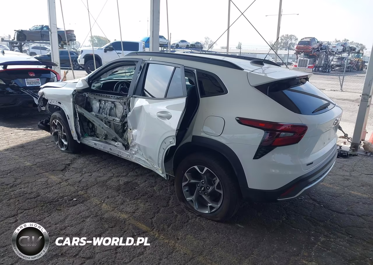 2025 Chevrolet Trax Fwd Lt VIN:KL77LHEP7SC283084 - 3