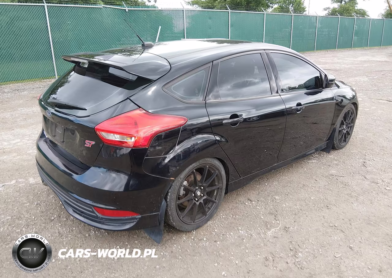 2017 Ford Focus St VIN:1FADP3L99HL222383 - 4
