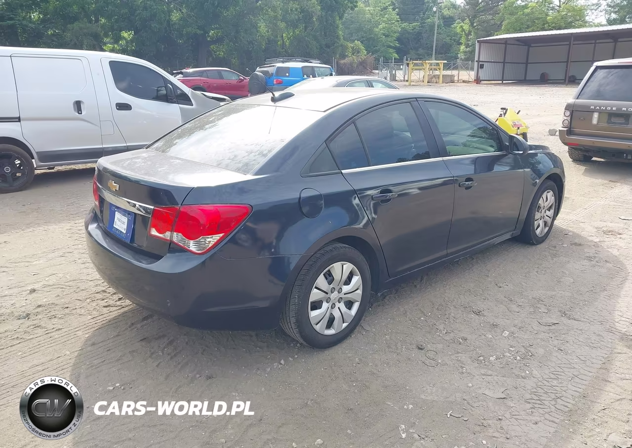 2015 Chevrolet Cruze Ls Auto VIN:1G1PA5SH7F7134427 - 4