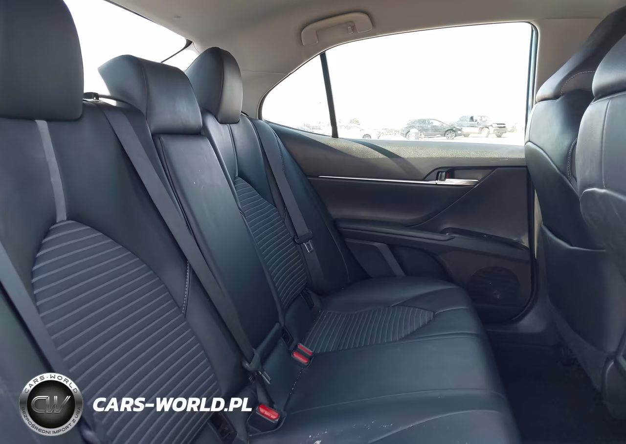2020 Toyota Camry Se VIN:4T1G11AK3LU347753 - 8