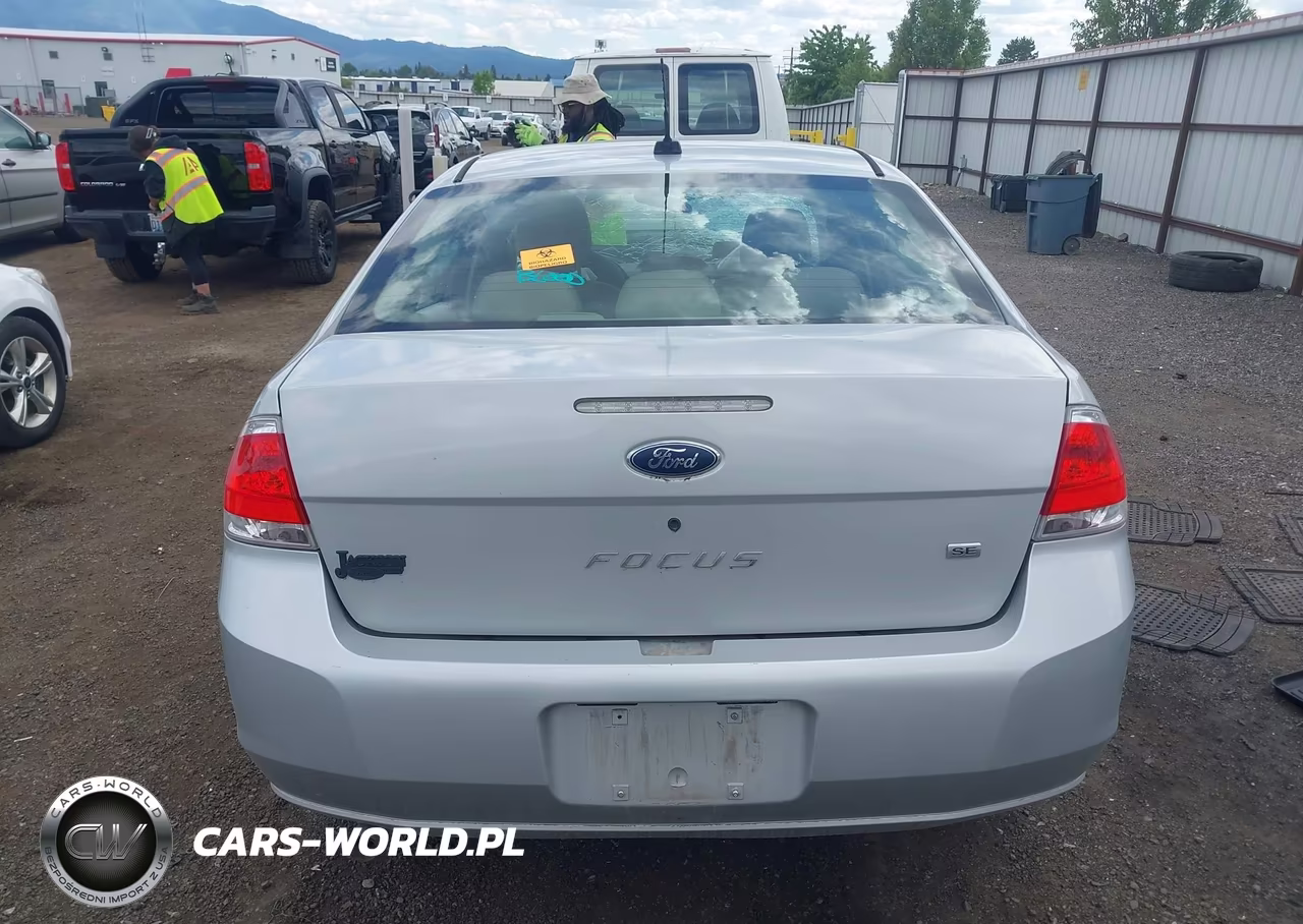 2009 Ford Focus Se VIN:1FAHP35N09W270379 - 16
