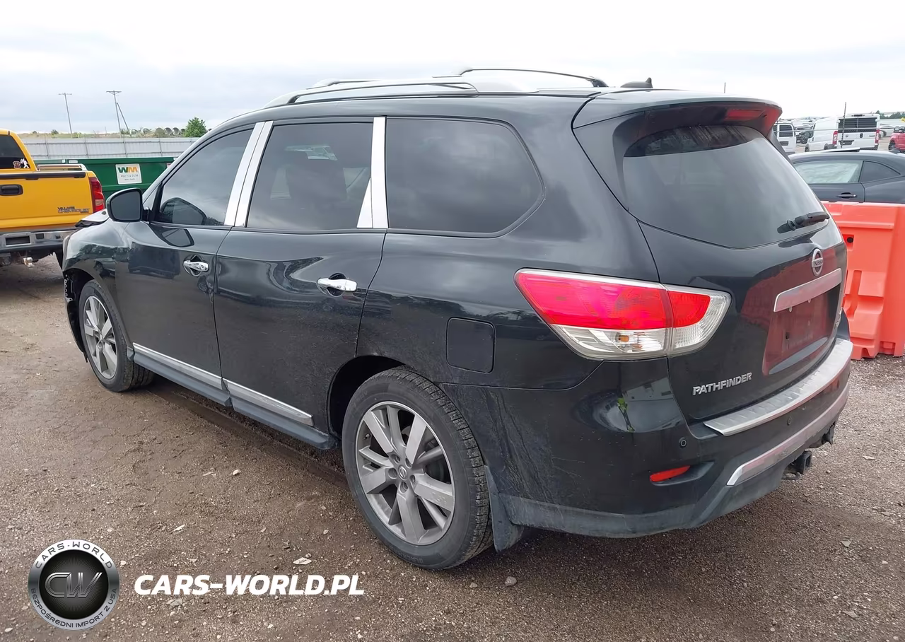 2013 Nissan Pathfinder Platinum VIN:5N1AR2MMXDC638162 - 3