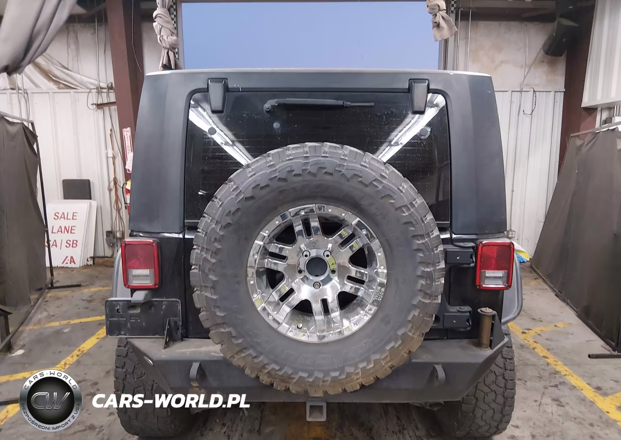 2009 Jeep Wrangler X VIN:1J4FA24189L758633 - 16