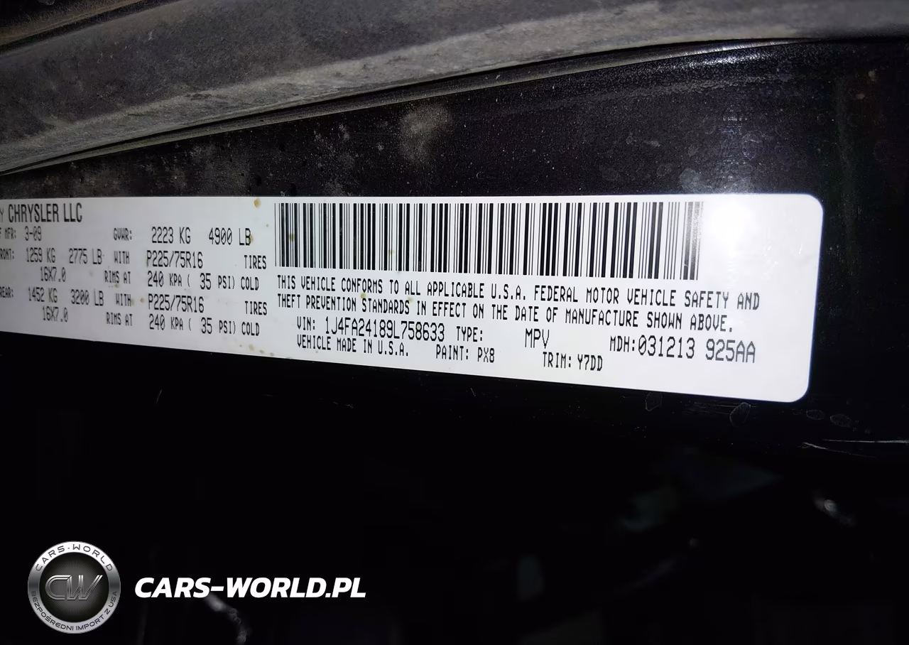 2009 Jeep Wrangler X VIN:1J4FA24189L758633 - 9