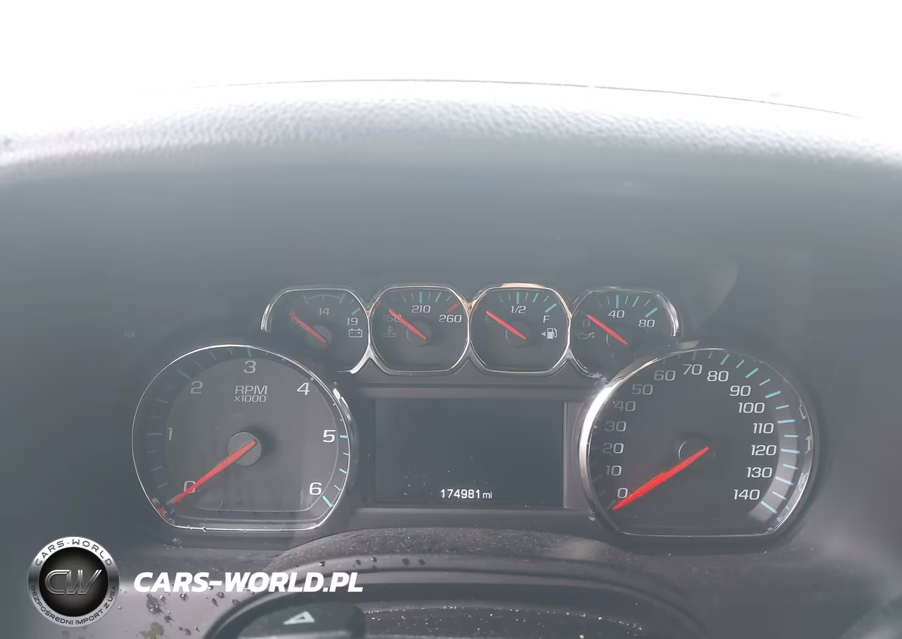 2016 Chevrolet Suburban Lt VIN:1GNSKHKC7GR352983 - 7