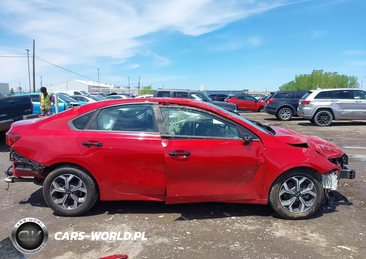 2019 Kia Forte Lxs VIN:3KPF24AD7KE077150 - 14