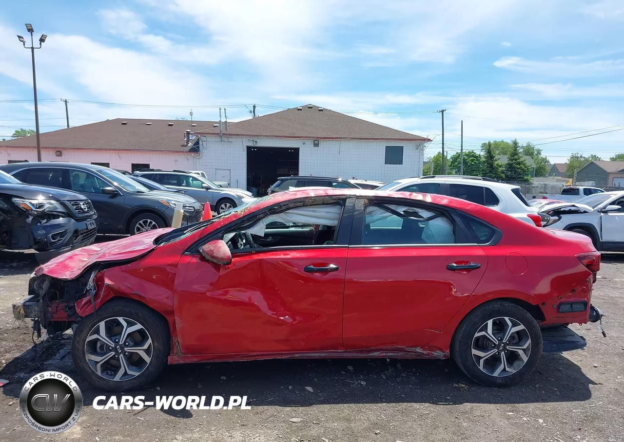 2019 Kia Forte Lxs VIN:3KPF24AD7KE077150 - 15