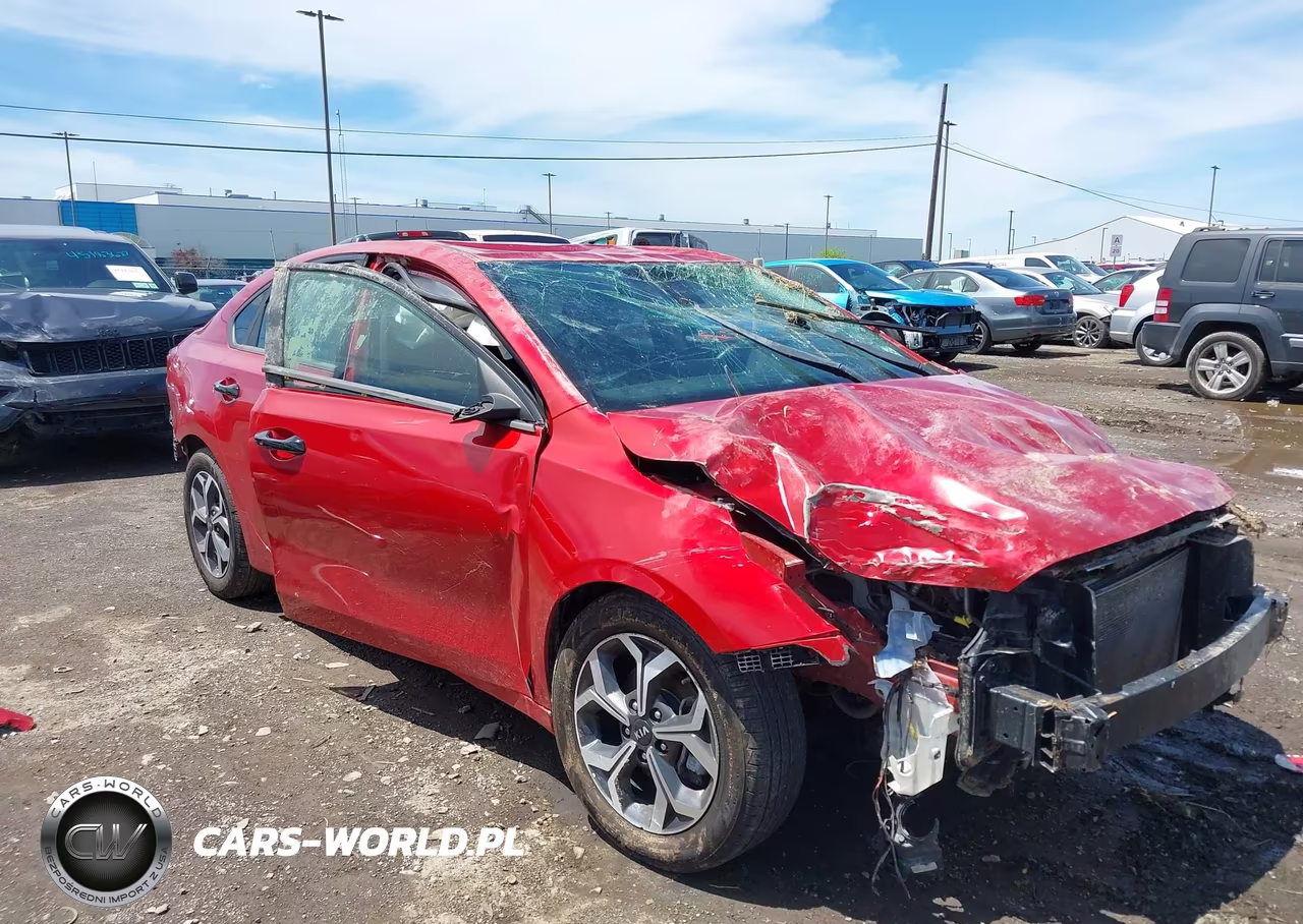 2019 Kia Forte Lxs VIN:3KPF24AD7KE077150 - 21