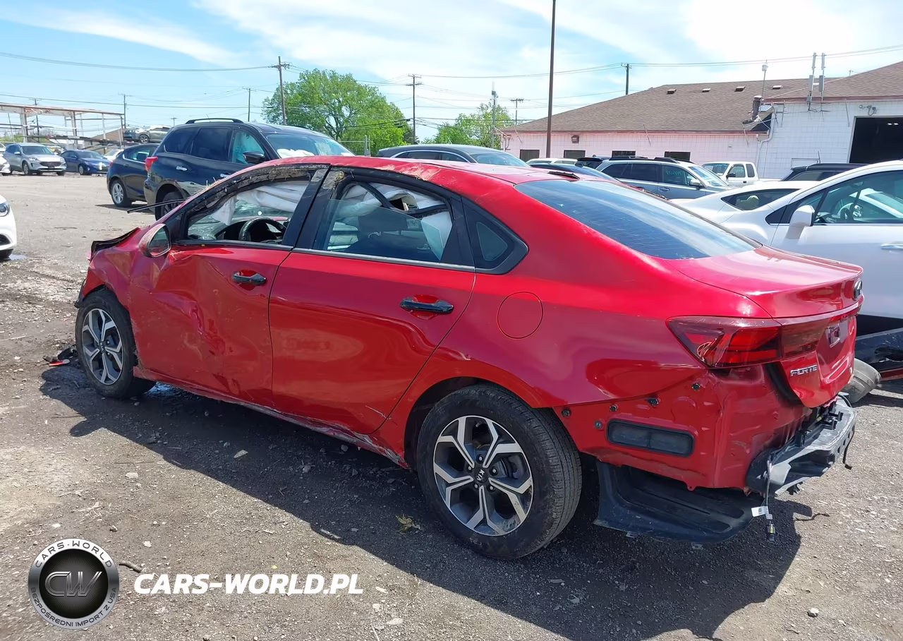 2019 Kia Forte Lxs VIN:3KPF24AD7KE077150 - 3