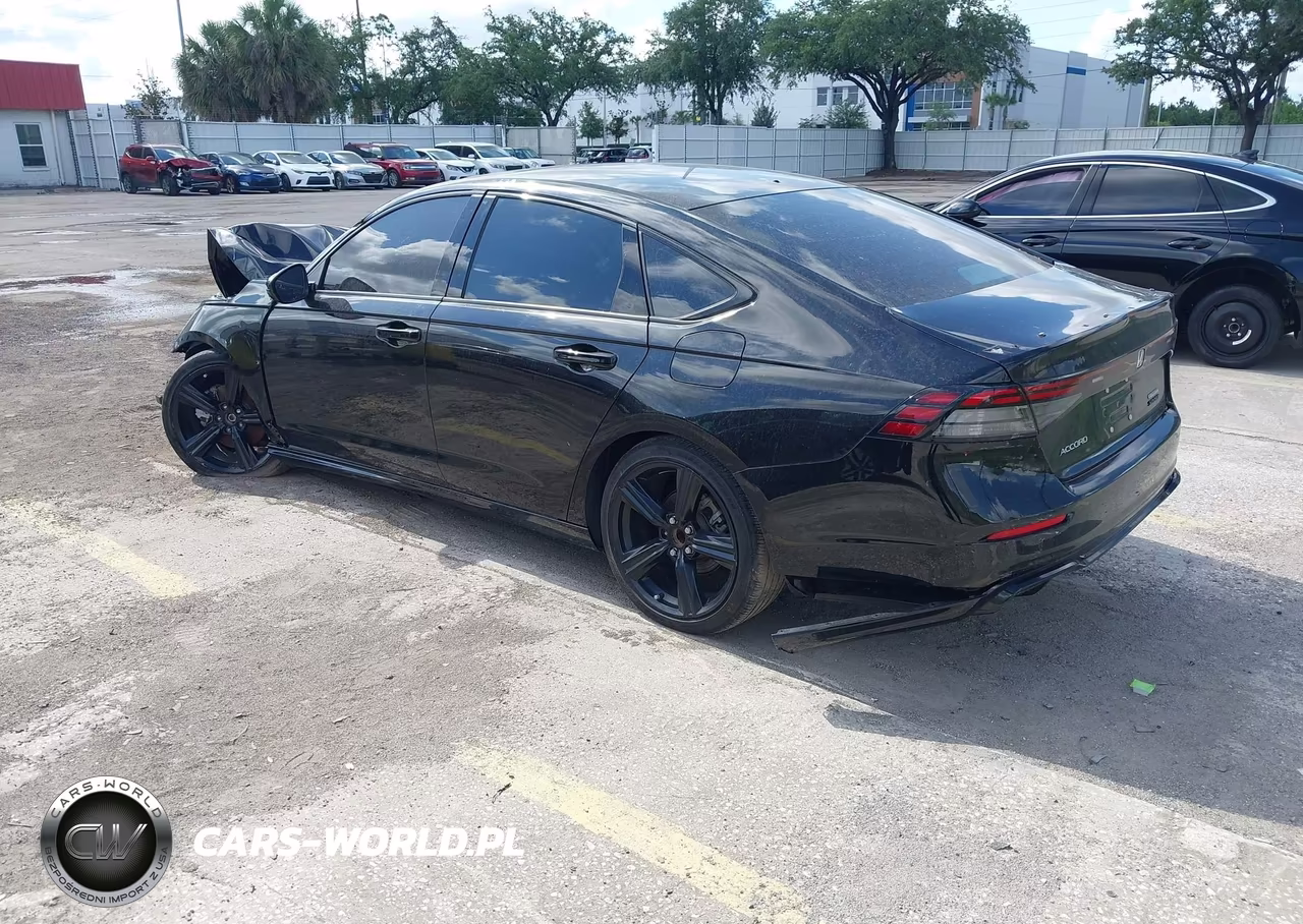 2024 Honda Accord Hybrid Sport-L VIN:1HGCY2F79RA021394 - 3
