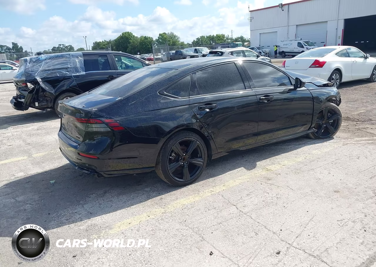 2024 Honda Accord Hybrid Sport-L VIN:1HGCY2F79RA021394 - 4