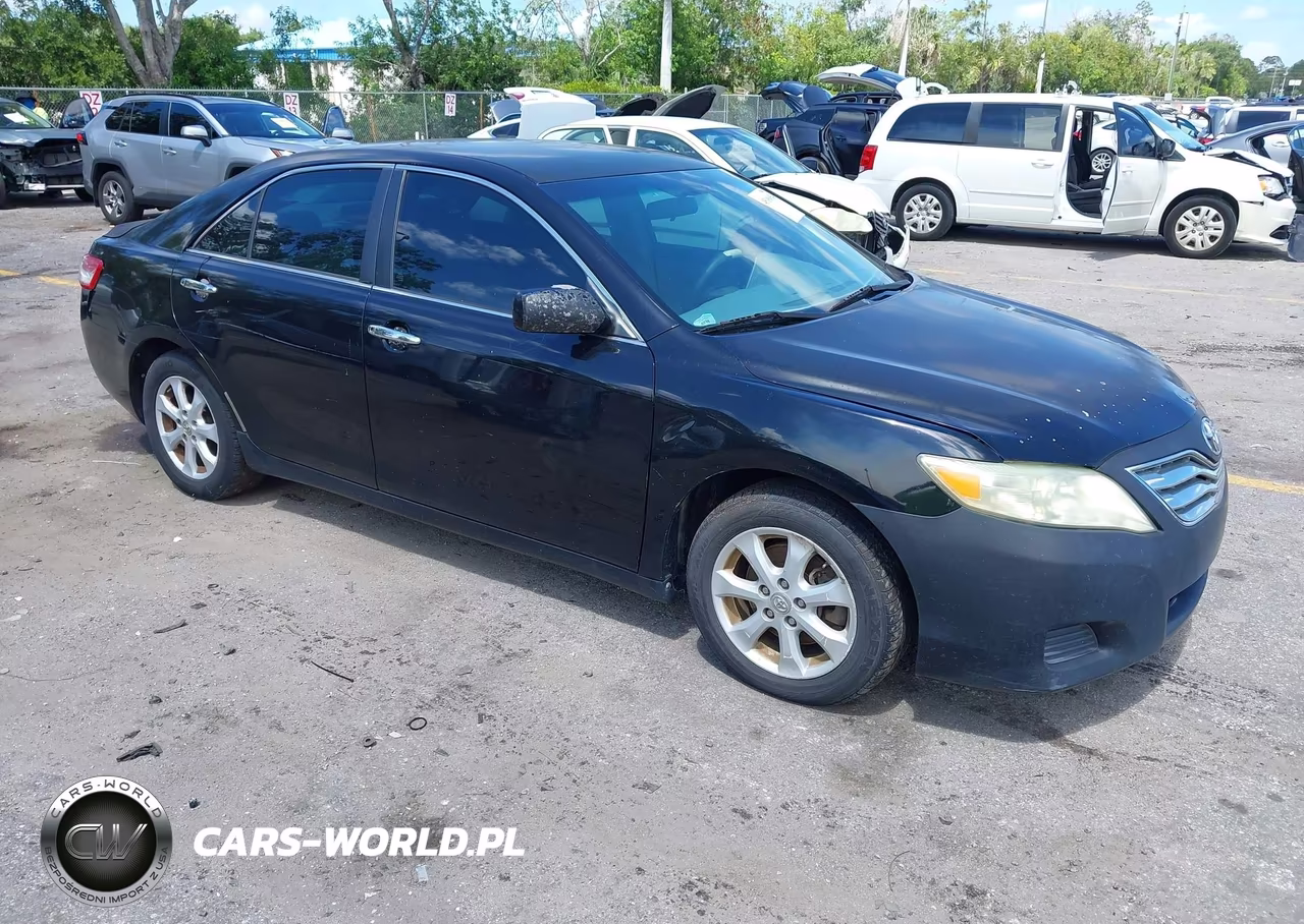 2011 Toyota Camry – zdjęcie 1 z 11