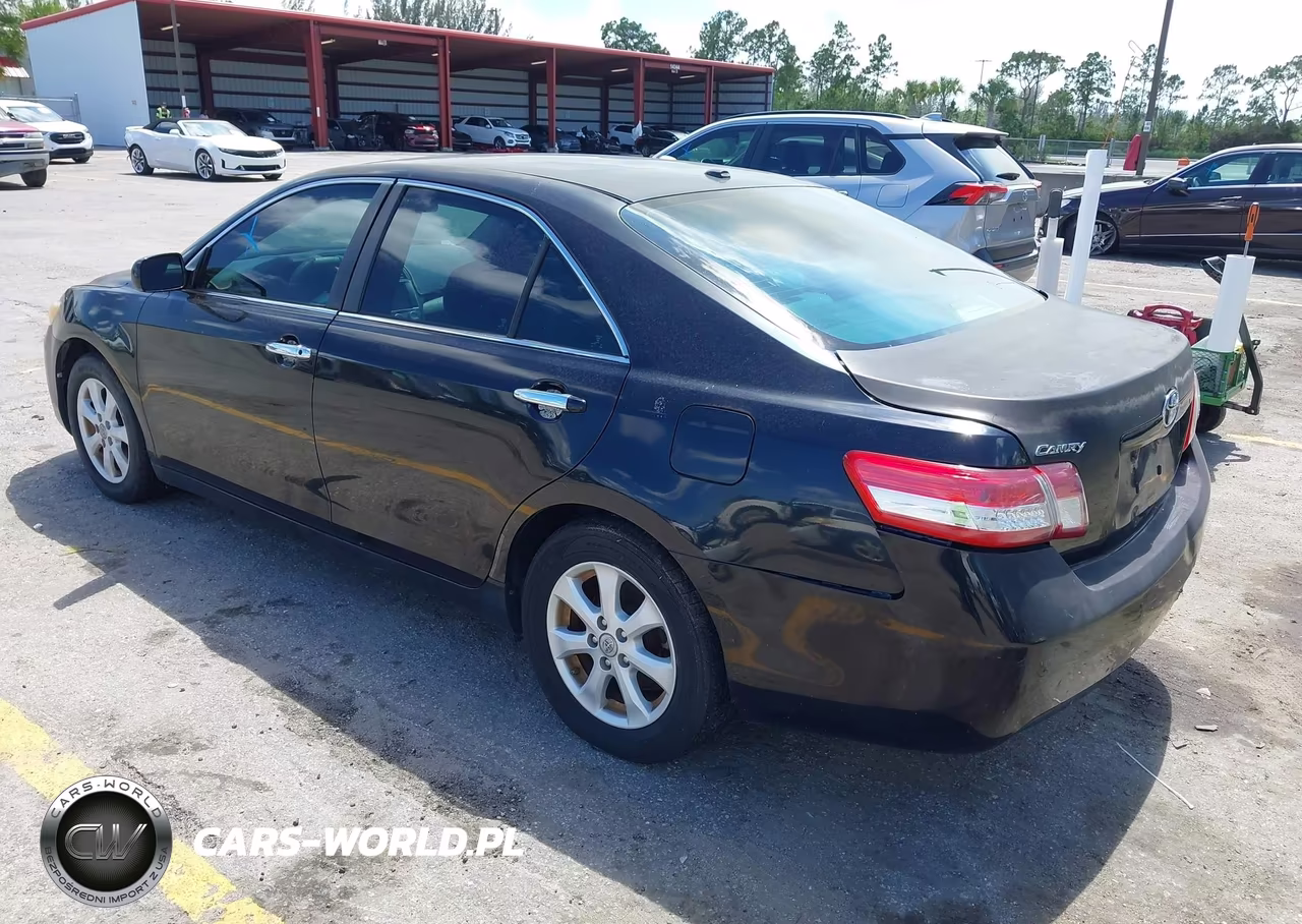 2011 Toyota Camry VIN:4T1BF3EK0BU157022 - 3